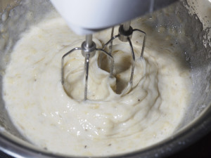 Mixing banana (nano) muffins