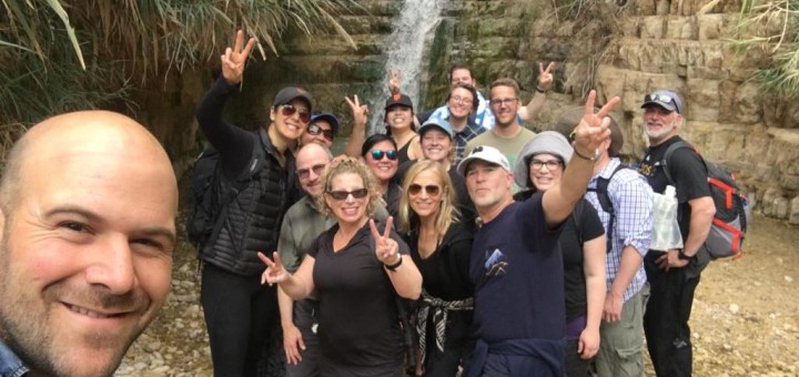 Ed (center, in green) and the JCC cohort at Ein Gedi
